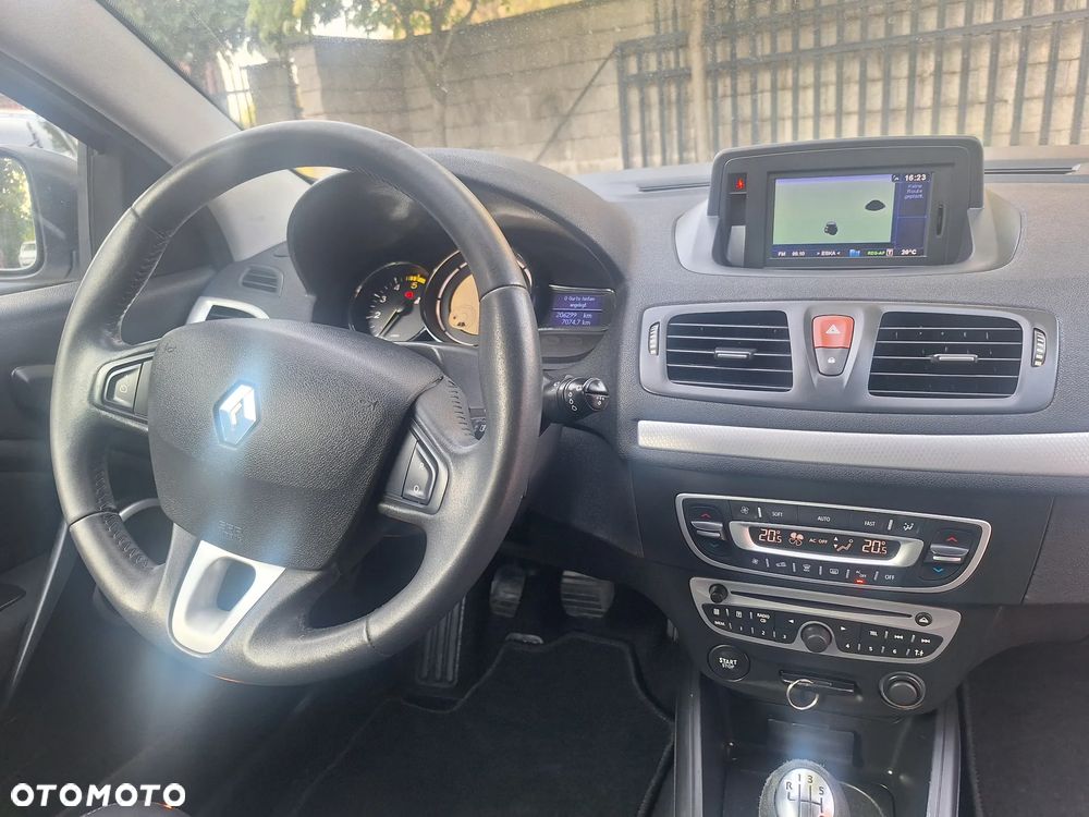 Renault Megane 2.0 dCi Dynamique - 17