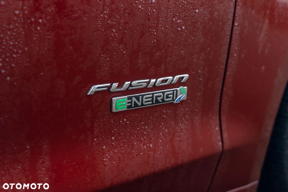 Ford Fusion 2.0 EcoBoost Titanium - 12