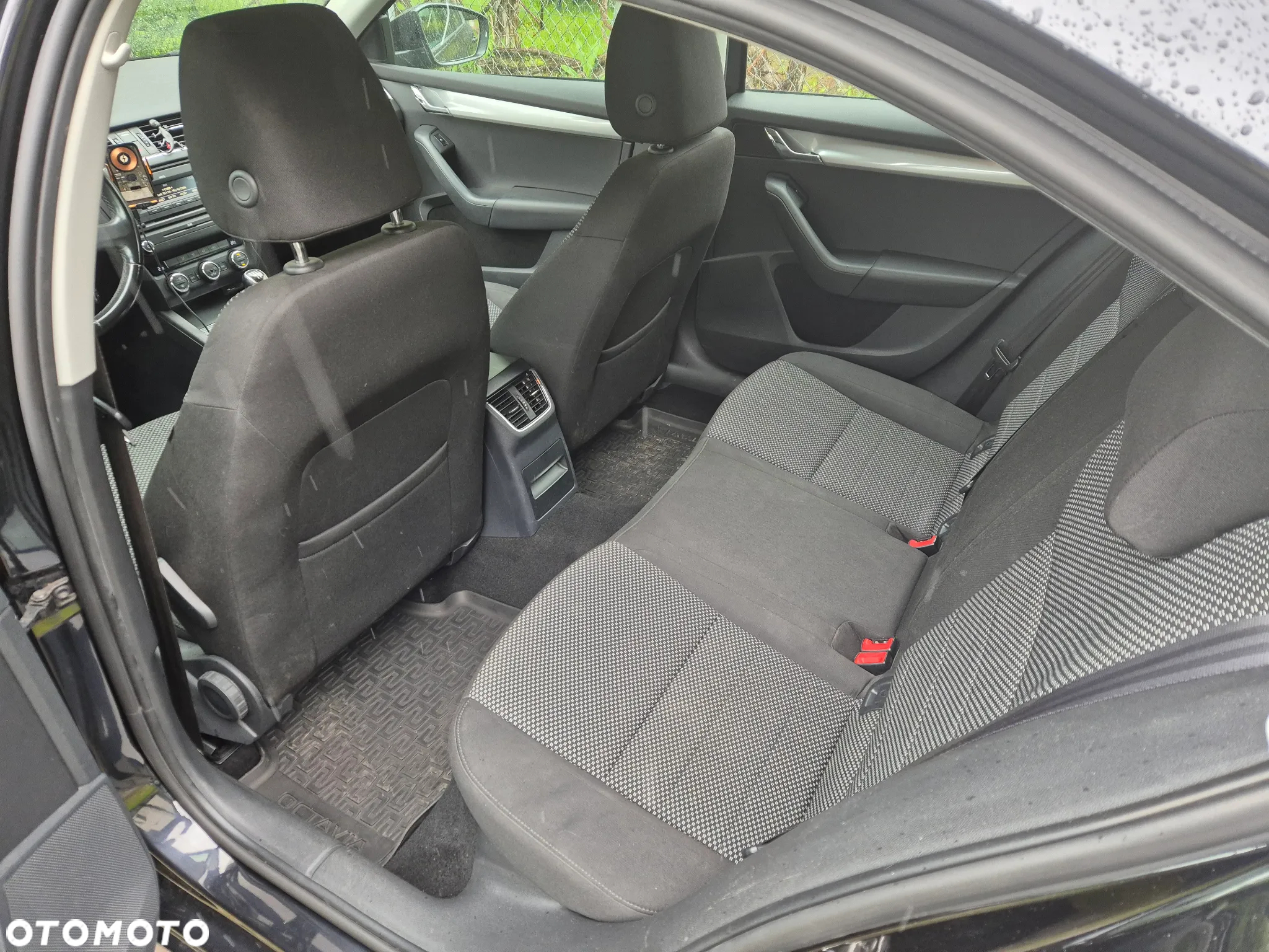 Skoda Octavia 1.6 TDI Ambition - 8