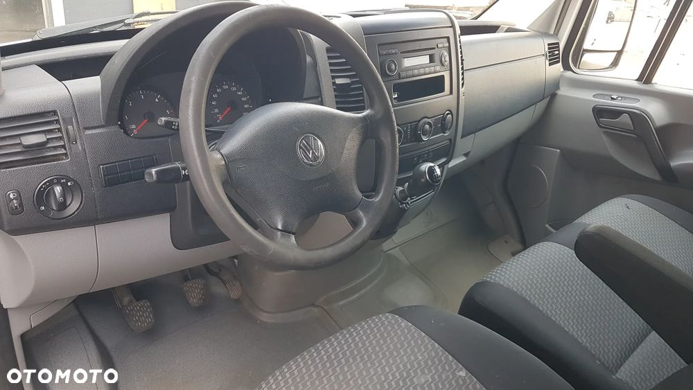 Volkswagen Crafter L2H2 2.5 TDI Klima - 10