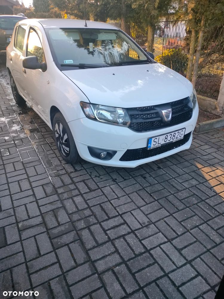 Dacia Sandero 1.2 16V Ambiance EU6 - 27