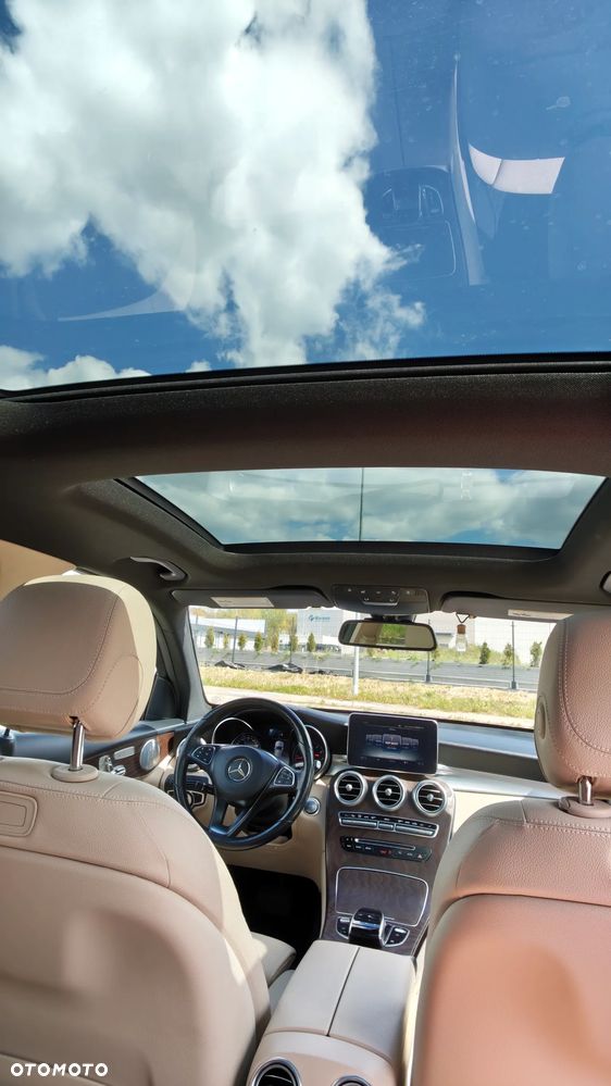 Mercedes-Benz GLC 300 4-Matic - 21