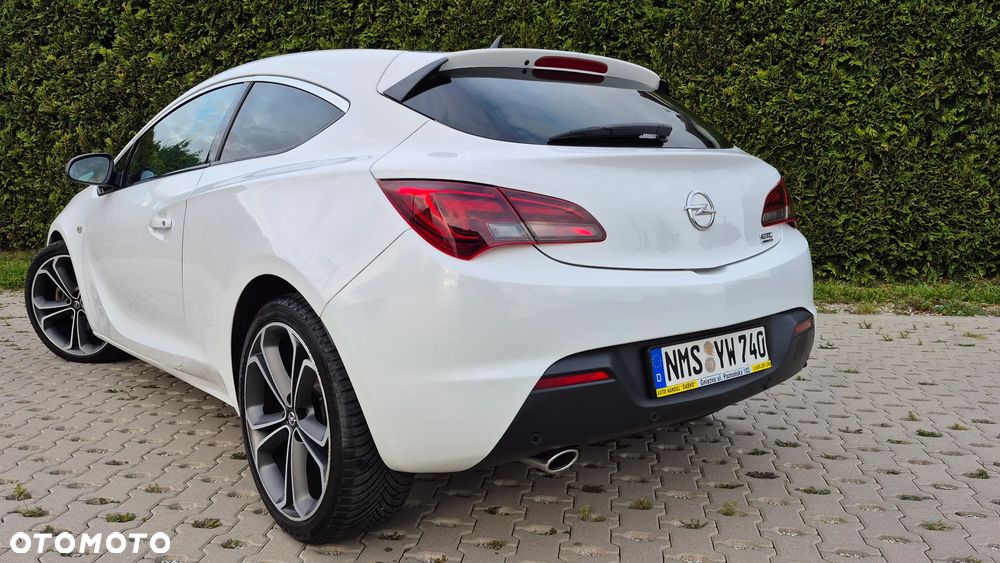 Opel Astra 1.6 Turbo Sport - 26