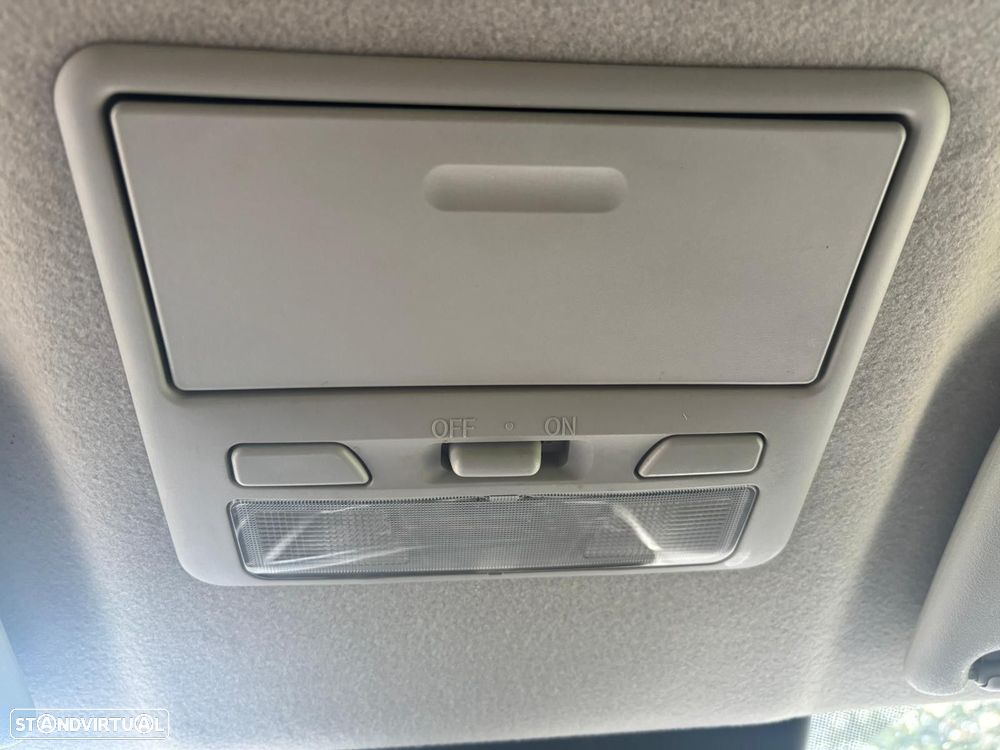 Mitsubishi L200 2.3 DI-D Strakar Space Cab Intense 4WD - 25