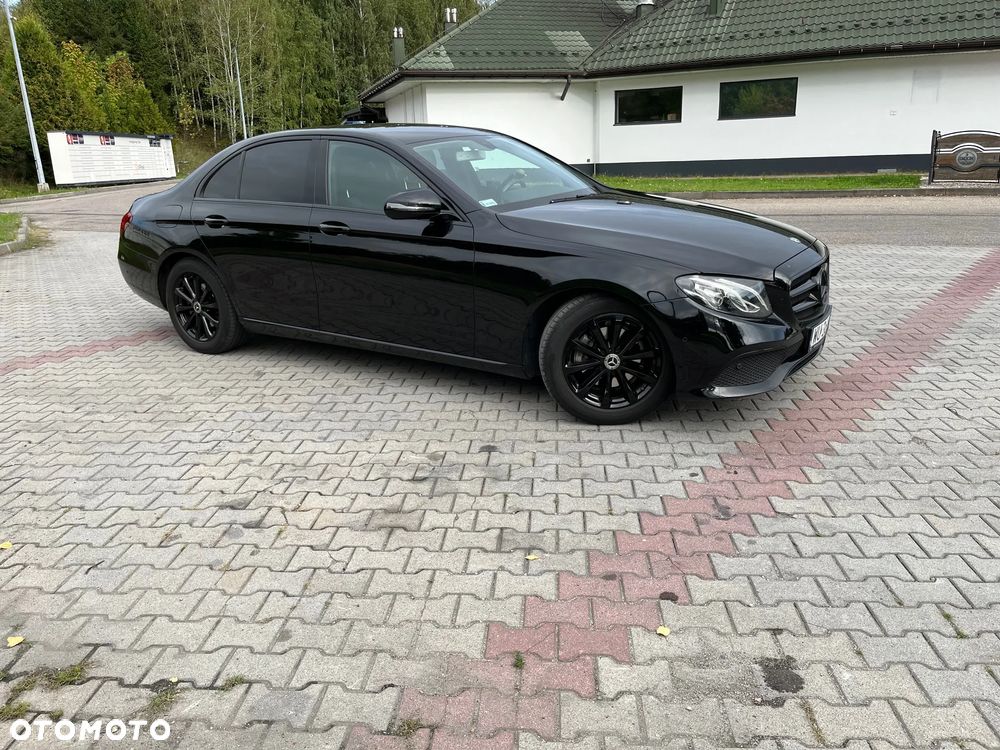Mercedes-Benz Klasa E 200 d 9G-TRONIC - 3
