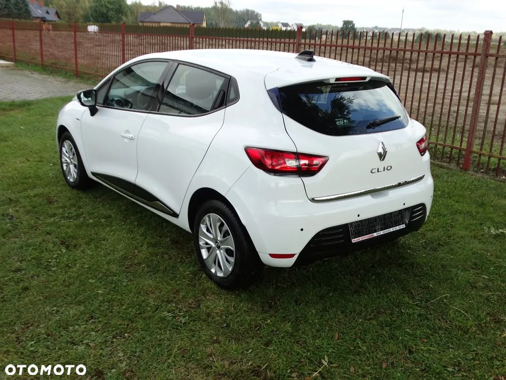 Renault Clio 1.2 16V Limited - 9