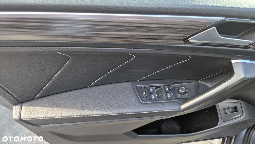 Volkswagen Tiguan 2,0 TSI OPF 4Motion DSG R-Line - 22