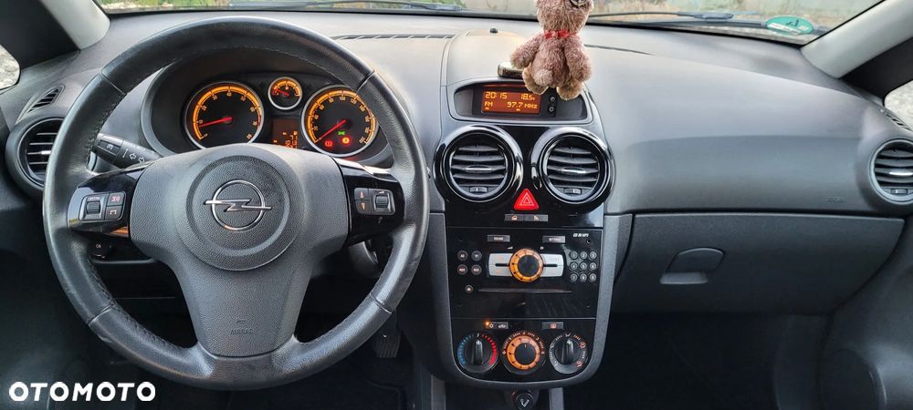 Opel Corsa 1.4 16V Navi - 16