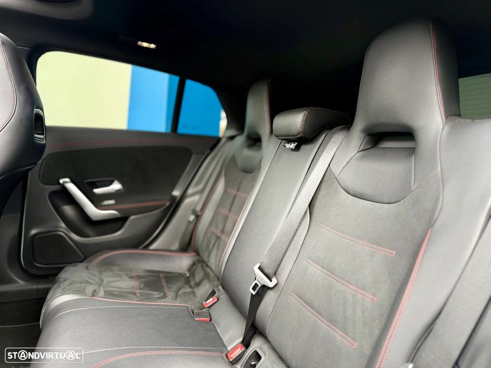 Mercedes-Benz CLA 200 d Shooting Brake AMG Line Aut. - 16