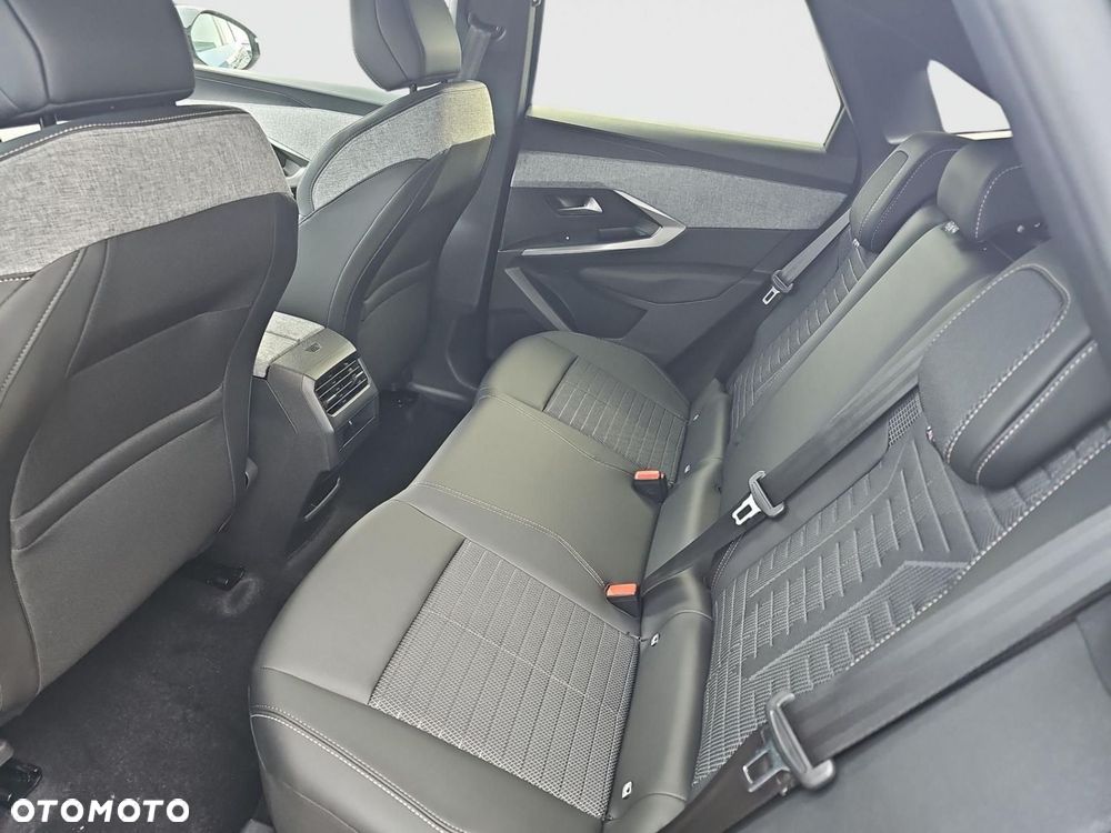 Peugeot 3008 - 17
