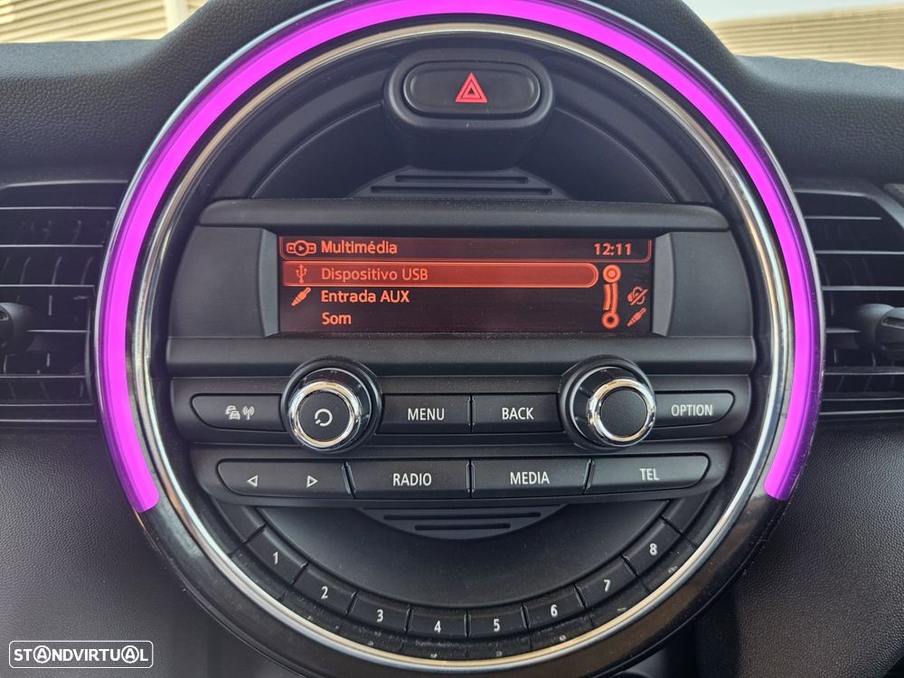 MINI 3 Portas One D - 28