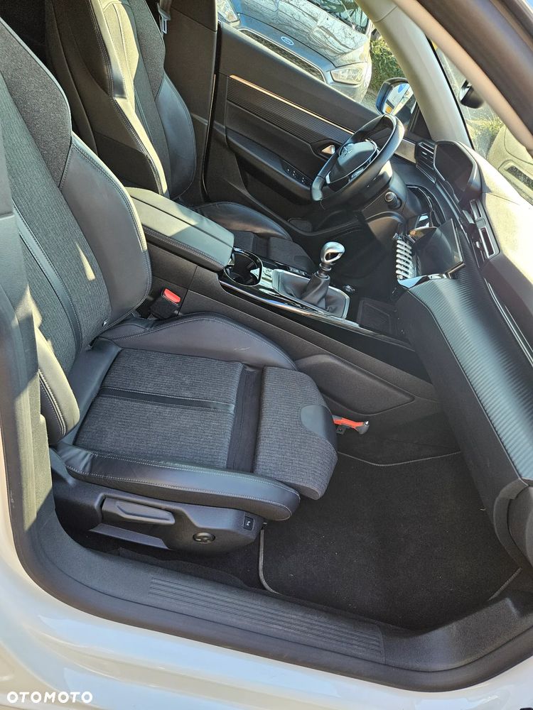 Peugeot 508 BlueHDi 130 Allure - 16