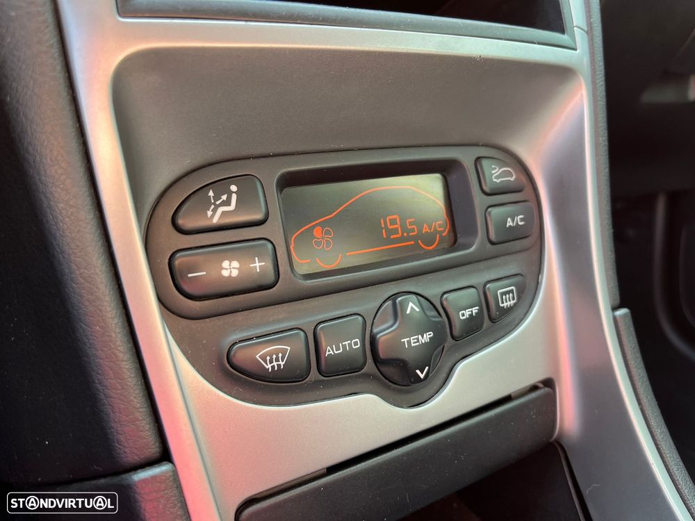 Peugeot 307 1.4 XR - 14