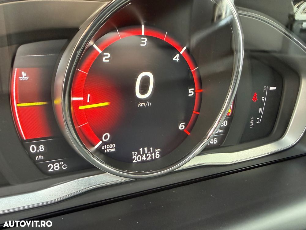 Volvo XC 60 - 25