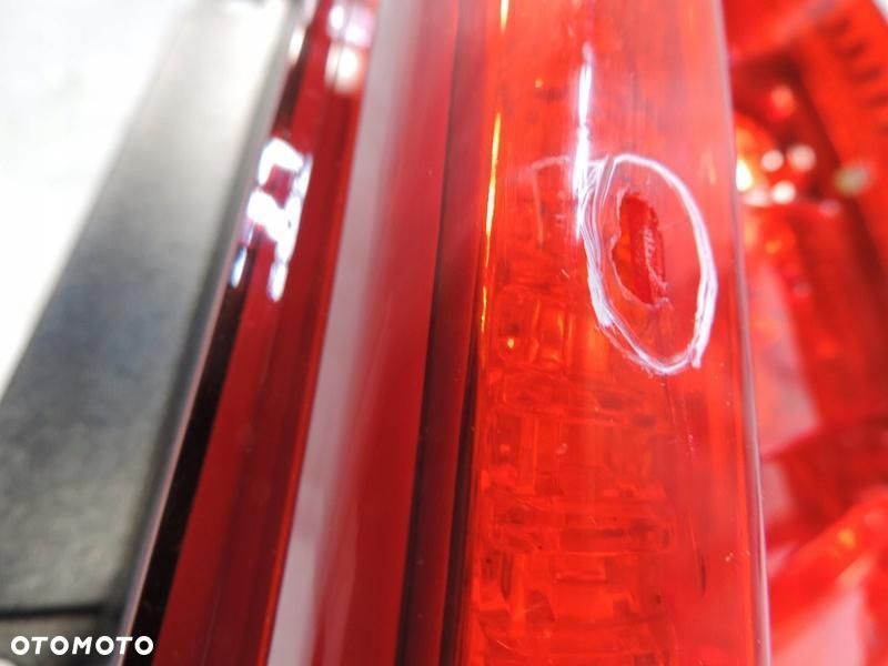 FIAT 500 LIFT PRAWA TYŁ TYLNA LAMPA 52007422 USZKODZONA - 6