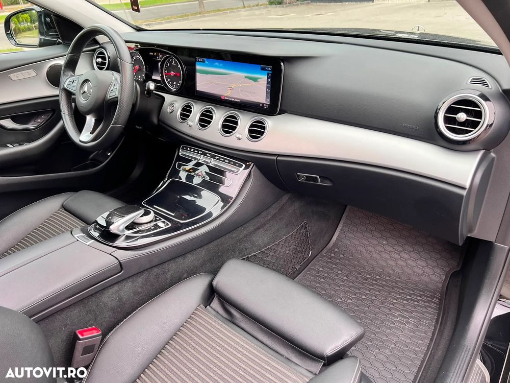 Mercedes-Benz E - 18