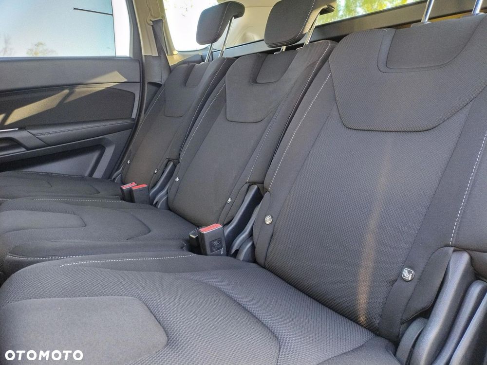 Ford S-Max 2.0 TDCi Titanium PowerShift - 24