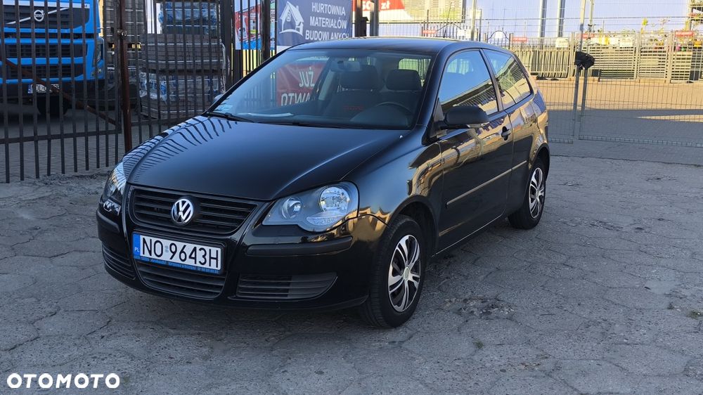 Volkswagen Polo - 1
