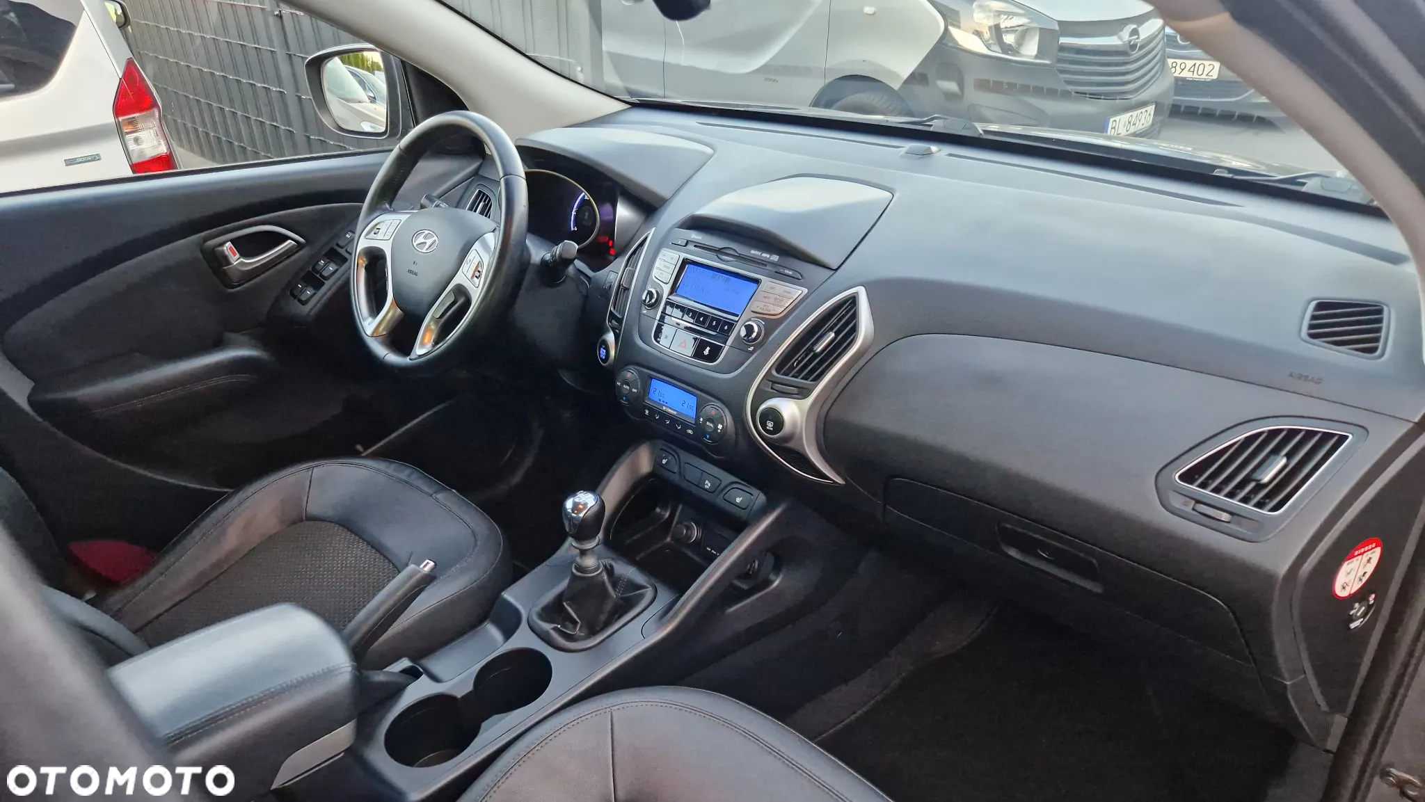 Hyundai ix35 2.0 CRDi Premium 2WD - 11