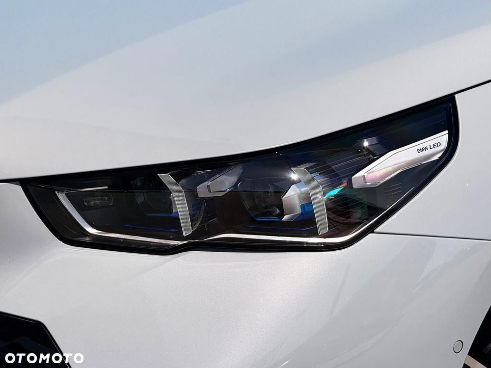 BMW Seria 5 520d xDrive - 9