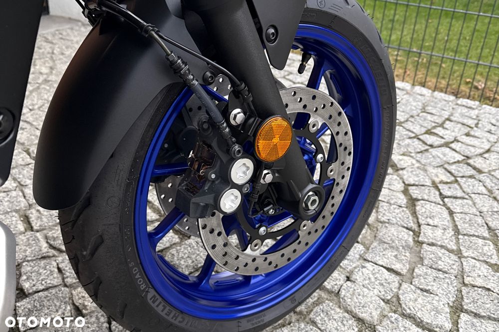 Yamaha MT - 6