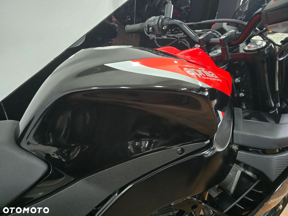 Aprilia Tuono - 24