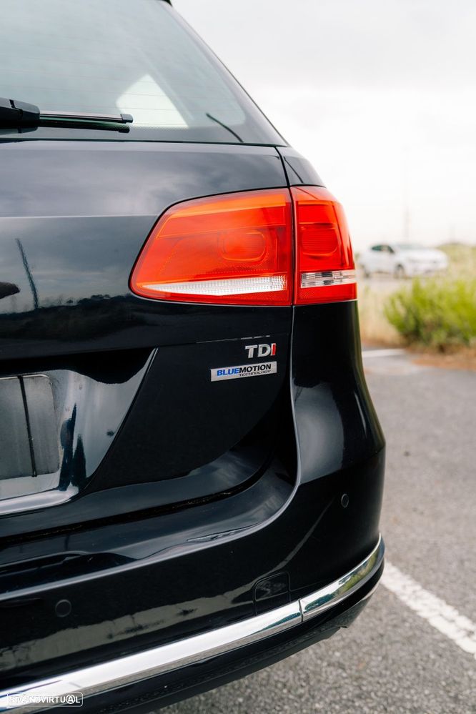 VW Passat 1.6 TDI Confortline BM - 14