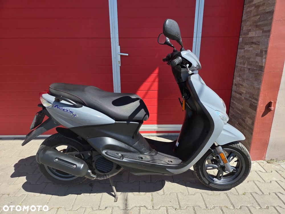 Yamaha Neos - 1