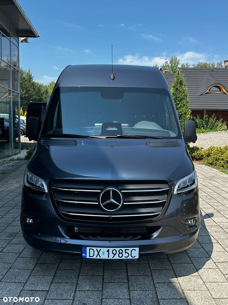 Mercedes-Benz Sprinter - 4