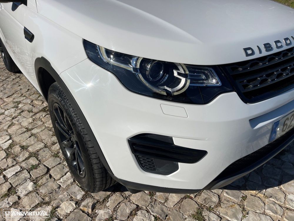 Land Rover Discovery Sport 2.0 TD4 HSE Luxury - 16