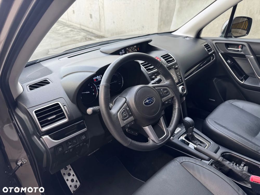 Subaru Forester 2.0 XT Sport Lineartronic - 14