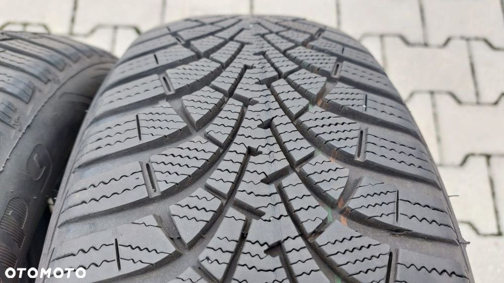 Opony Goodyear 195 55 R16 - 3