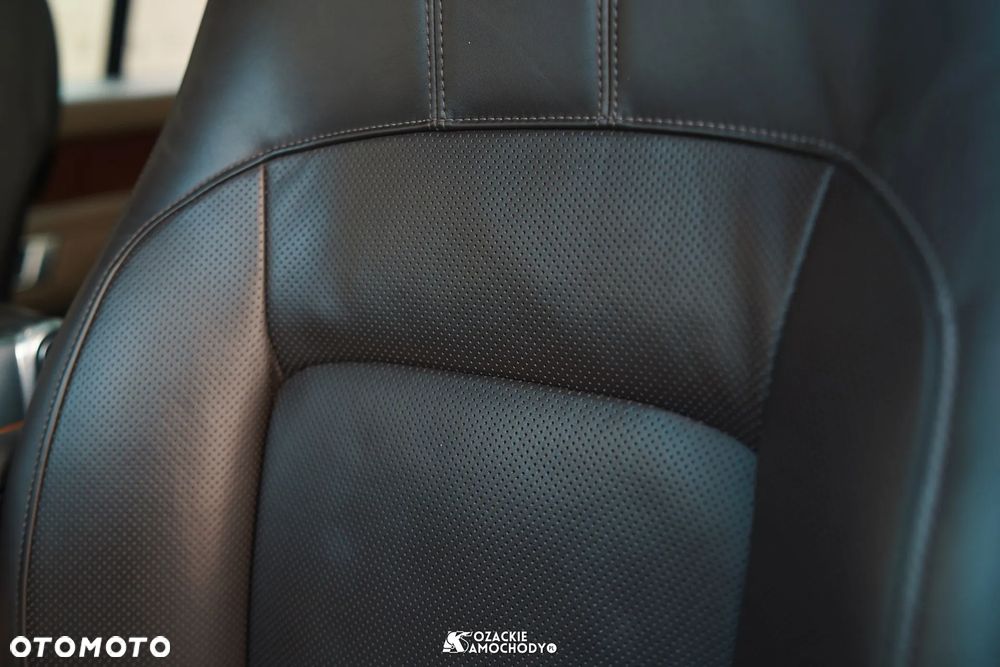 Land Rover Range Rover P400 HSE - 18