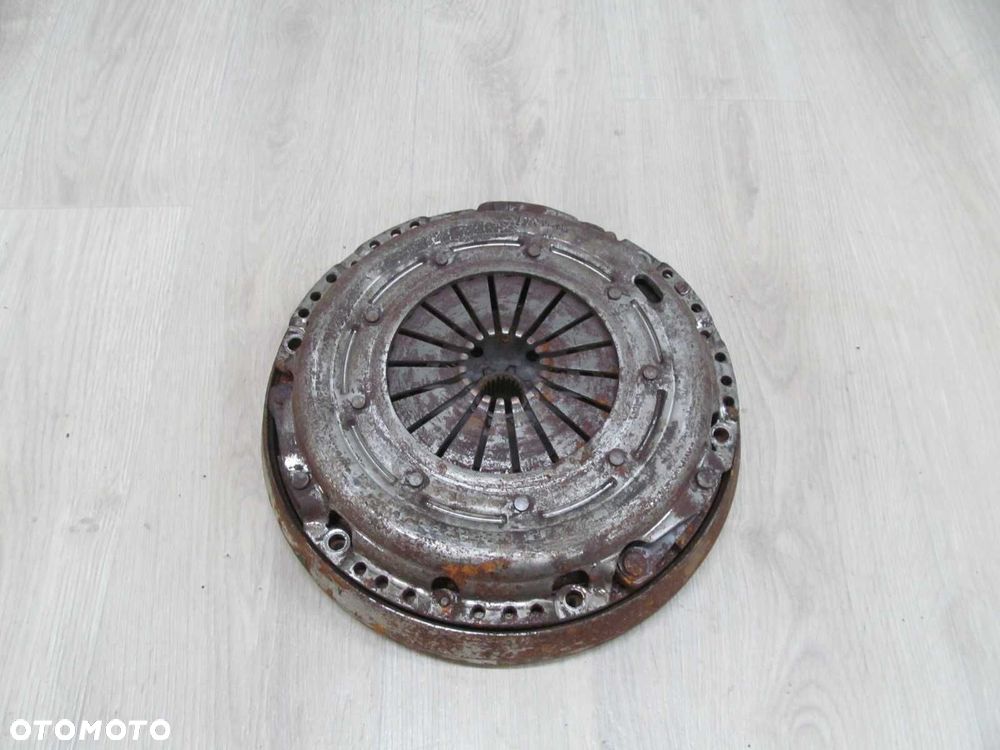 CITROEN PEUGEOT VOLVO 1.6 HDI SPRZEGLO KOLO DWUMASOWE 9647933380 3M51-7563-CF - 1