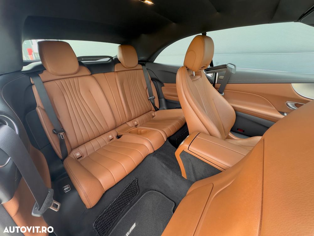 Mercedes-Benz E 200 - 22