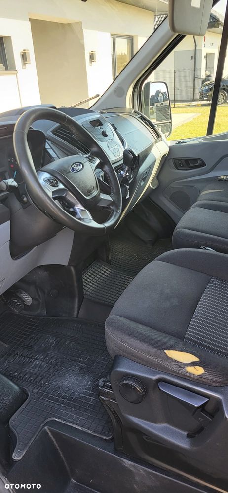 Ford Transit - 33
