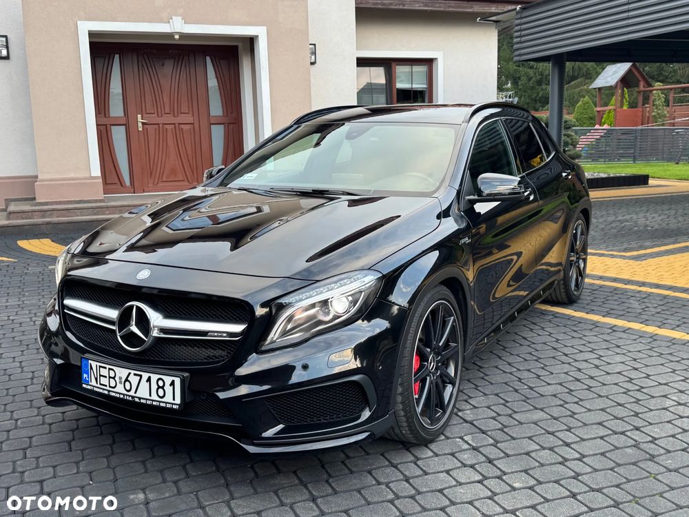 Mercedes-Benz GLA - 7