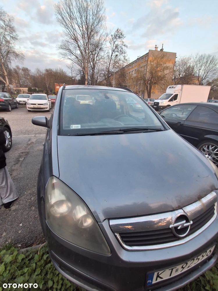 Opel Zafira 1.8 - 4