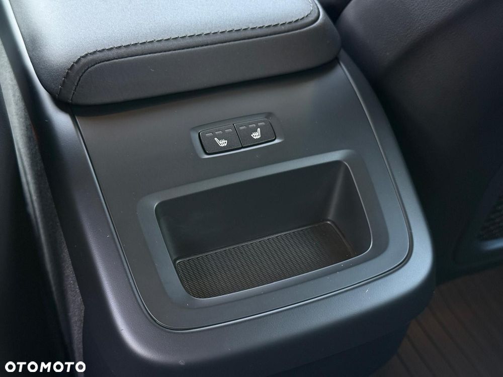Volvo XC 60 - 25