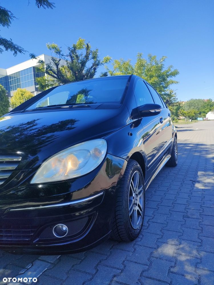 Mercedes-Benz Klasa B - 1