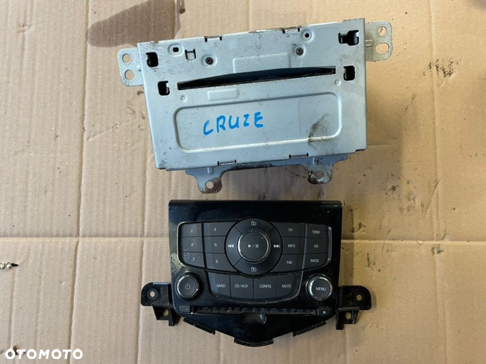 CHEVROLET CRUZE RADIO MP3 PANEL RADIA KOMPLET - 1