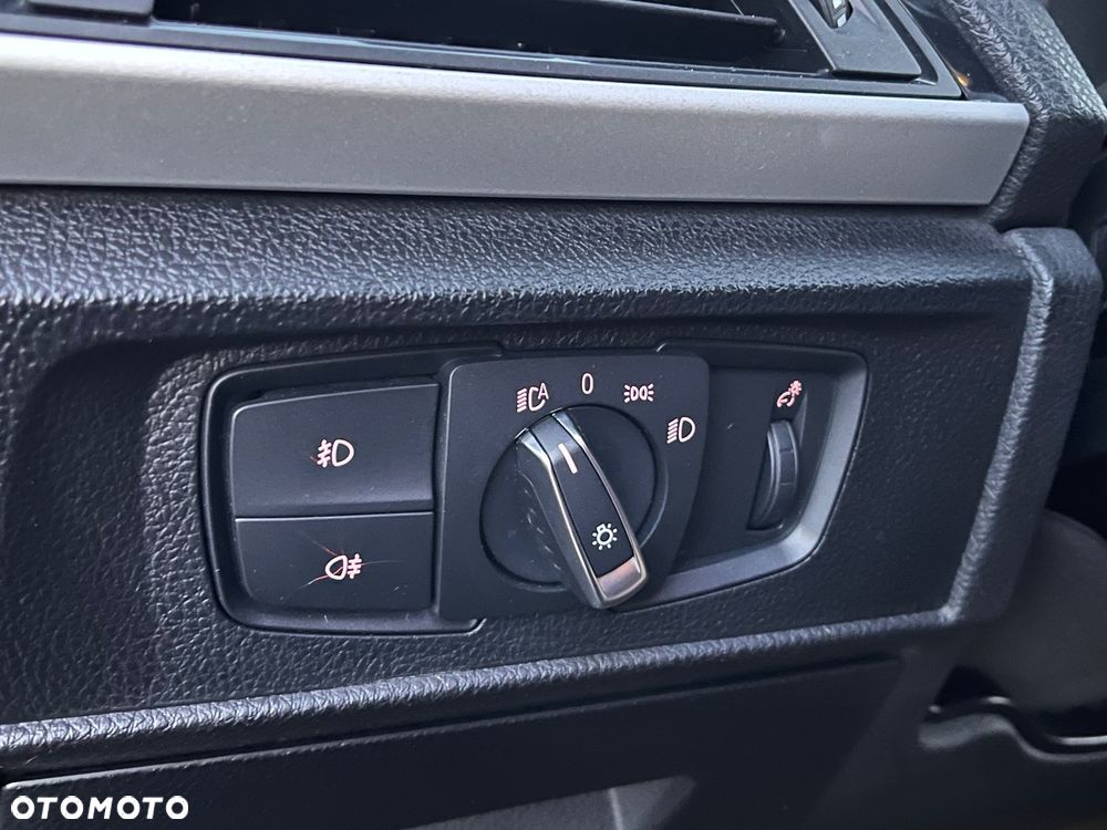 BMW Seria 1 118d Urban Line - 29