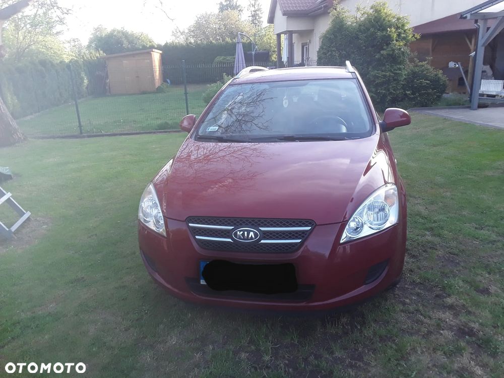 Kia Ceed 1.6 Comfort - 1