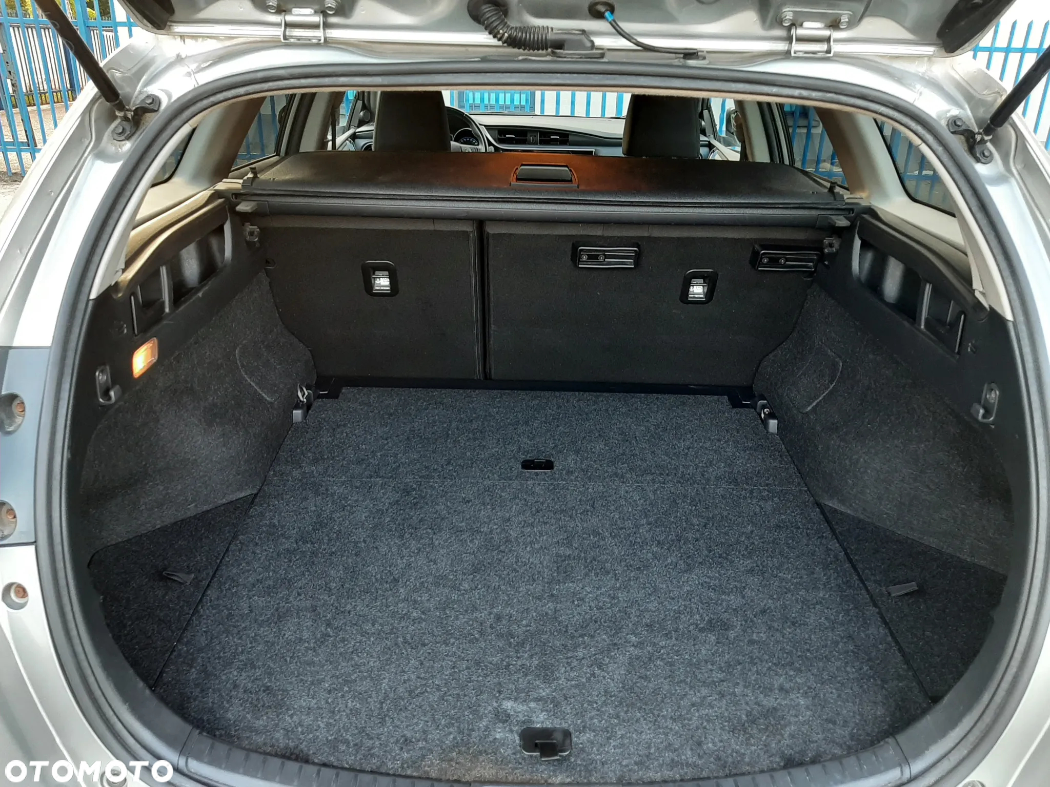 Toyota Auris 1.6 Comfort - 19