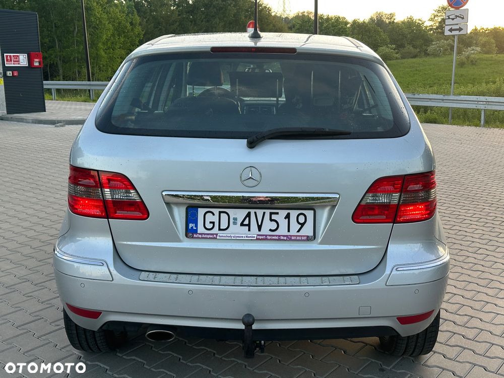 Mercedes-Benz Klasa B 160 BlueEFFICIENCY SPORT EDITION - 18