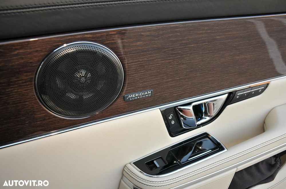 Jaguar XJ 3.0 V6 Langversion Autobiography - 30