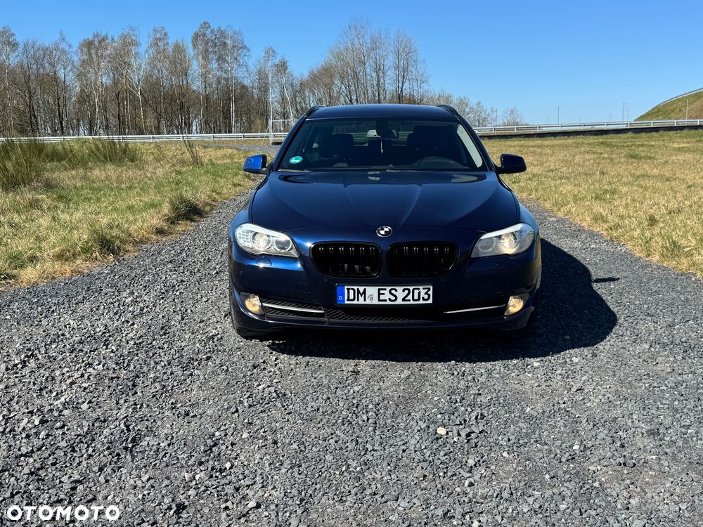 BMW Seria 5 520d - 2
