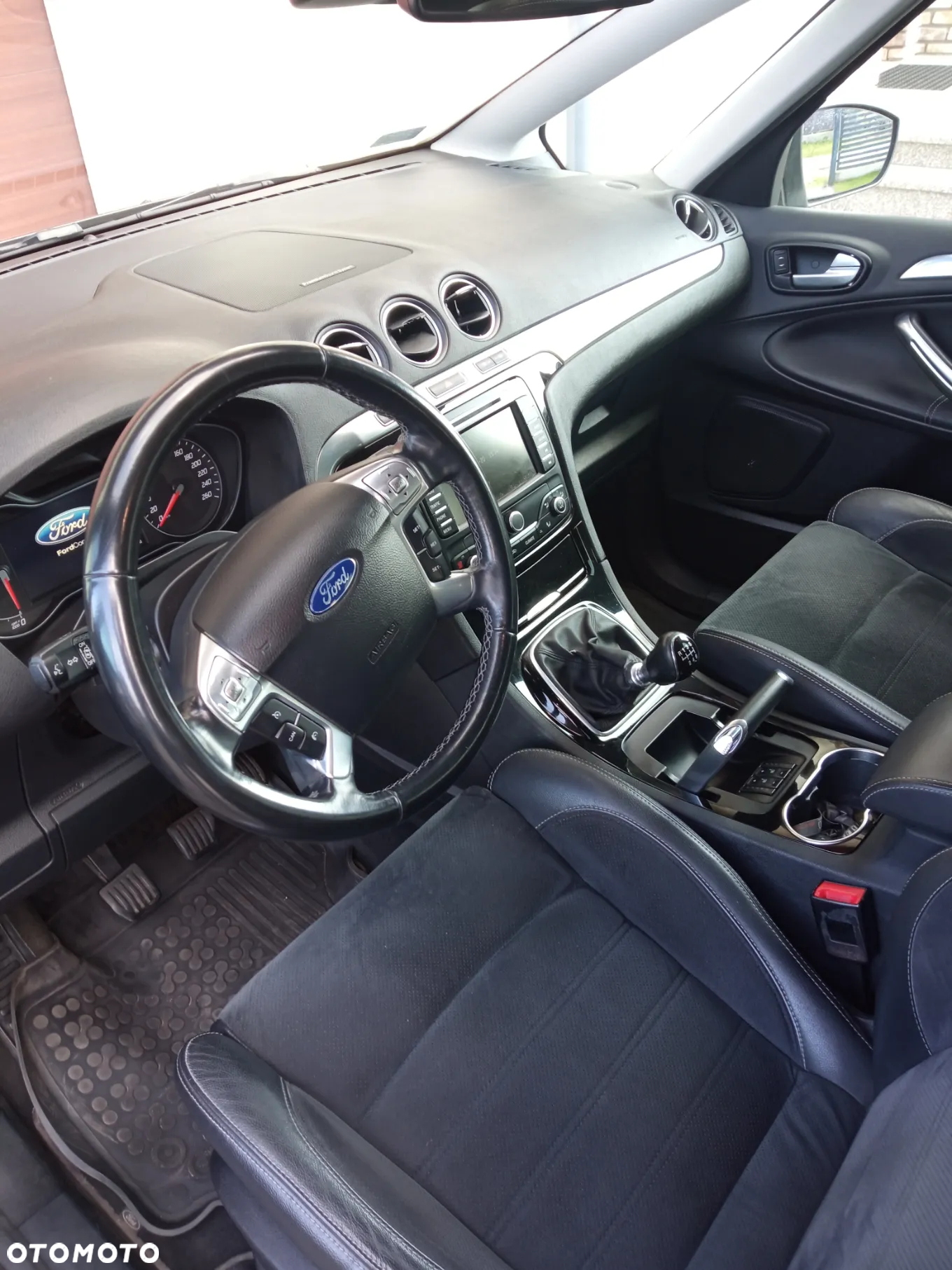 Ford S-Max - 7