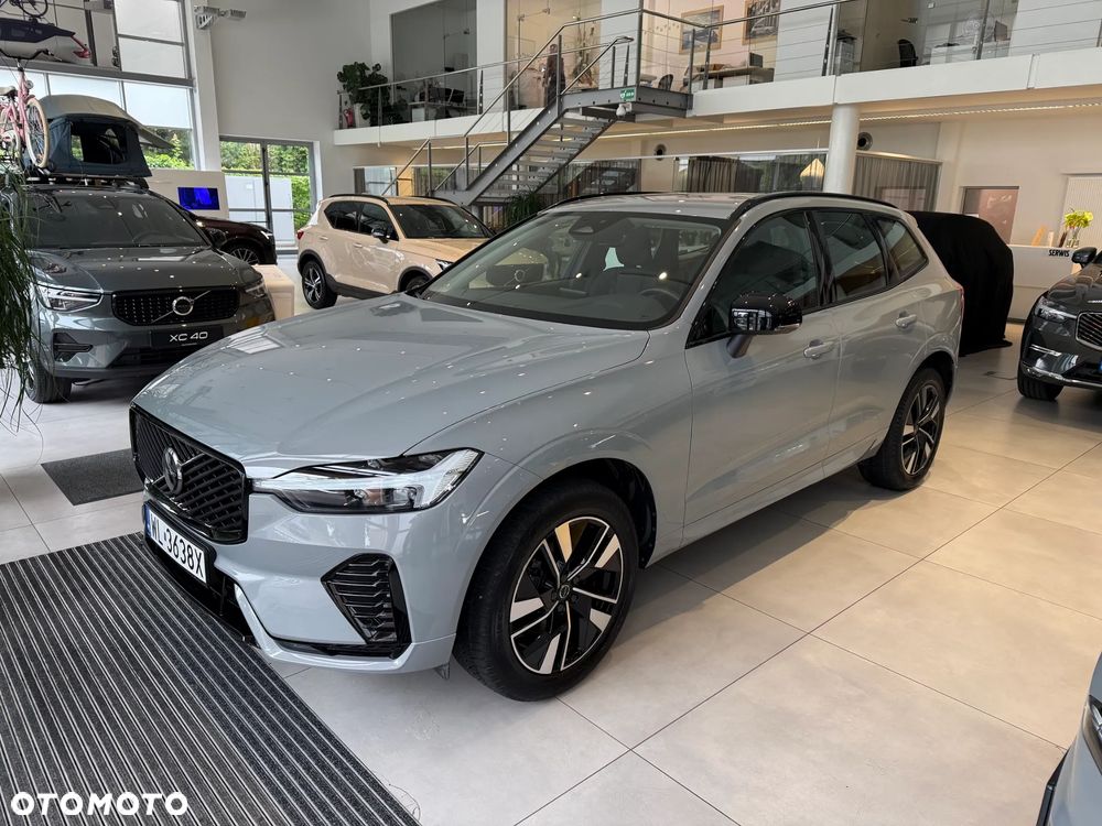 Volvo XC 60 B5 B AWD Plus Dark - 1