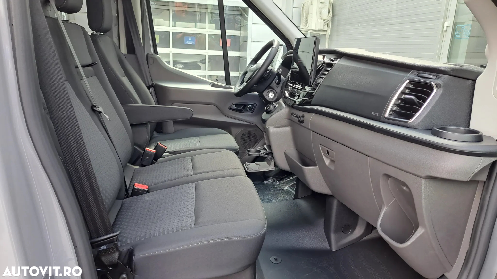 Ford Transit 350 L3H2 VA Autm. Trend - 19